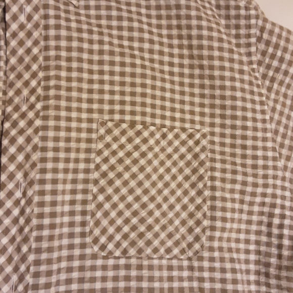 Button down shirt - Picture 3 of 3